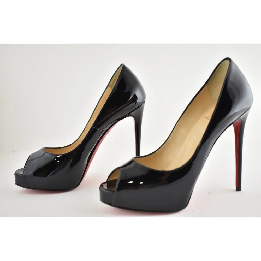 Christian Louboutin red happy comes